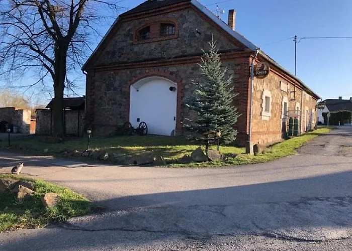 招待所 Schwarzenbersky Pansky Dvur Čimelitz