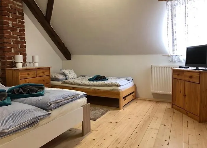 Schwarzenbersky Pansky Dvur بيت ضيافة 3*
