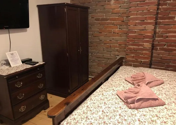 Schwarzenbersky Pansky Dvur 3* Čimelitz